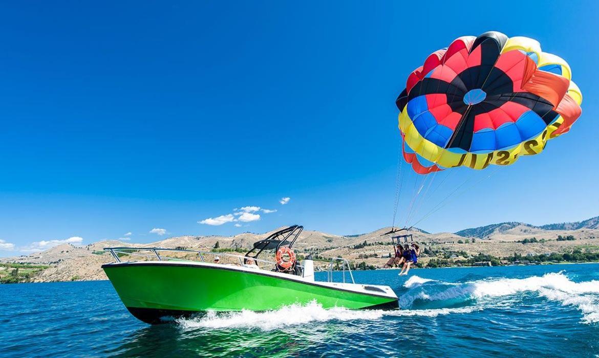 Grandview Lake Chelan- Waterfront View, Pool, Hot Tub, Golf, 1 Min To Downtown ภายนอก รูปภาพ