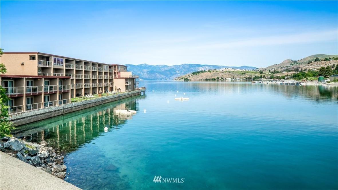 Grandview Lake Chelan- Waterfront View, Pool, Hot Tub, Golf, 1 Min To Downtown ภายนอก รูปภาพ