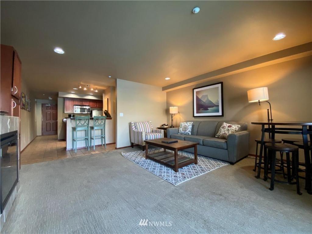 Grandview Lake Chelan- Waterfront View, Pool, Hot Tub, Golf, 1 Min To Downtown ภายนอก รูปภาพ